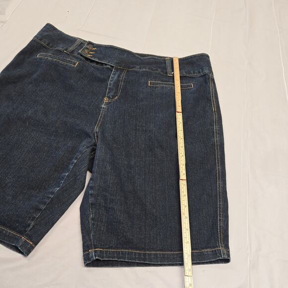 Goddess Womens Size 24 Denim Shorts Bermuda Dark Wash Stretch Beach Vacation - Picture 5 of 16
